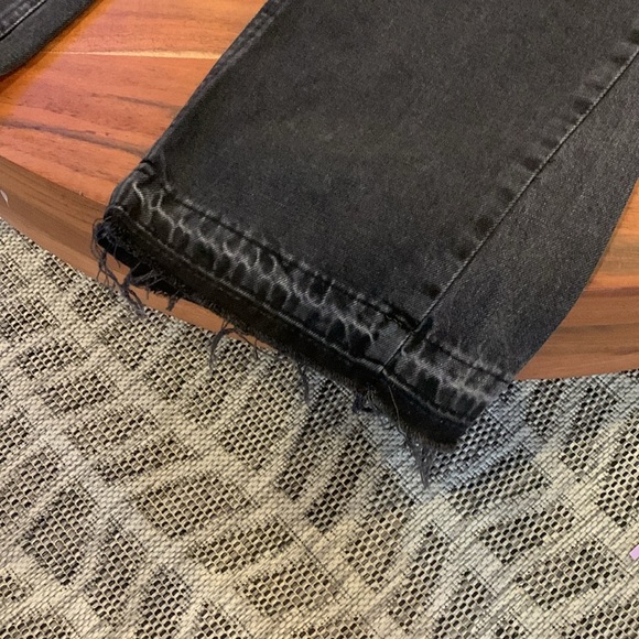 😀 Used like new Men’s size 32 flare jeans - Picture 5 of 15